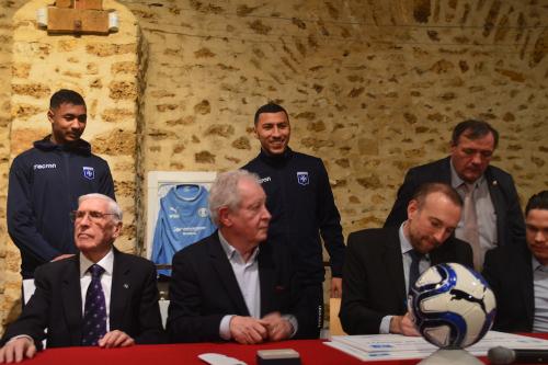 26 Signature Meary avec Begraoui